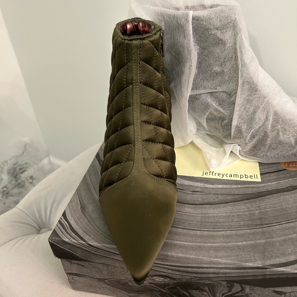Gorgeous Green Jeffrey Campbell Booties